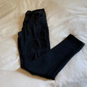 Black skinny jeans